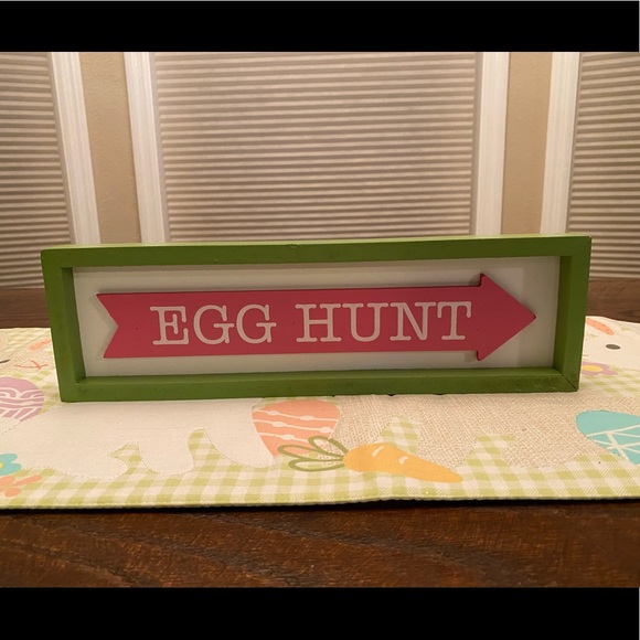 Easter Egg Hunt Sign, Green & Pink Arrow Egg Hunt Decor Sign, Tabletop or Wall - Picture 4 of 12